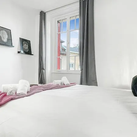 Apartment Homey Awesome - Proche Gare Et Tram - Centre-ville - Balcon Prive - Wifi Gratuit *